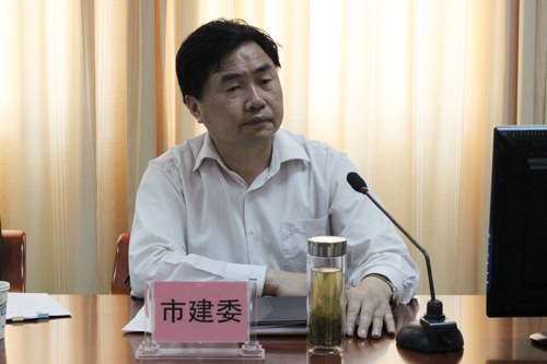 在线嘉宾 市建设委员会党委副书记,副主任 程东风