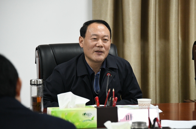 叶露中在六安对外互联互通重点项目推进会上强调