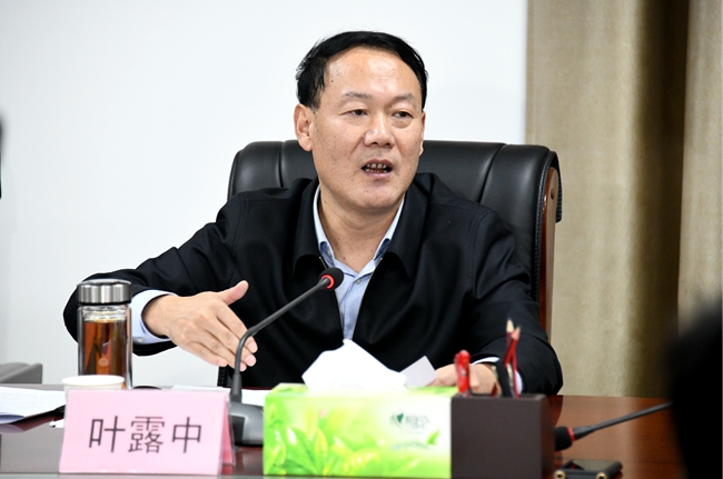 叶露中在六安高端装备基础零部件产业集聚发展基地运行情况调度会上