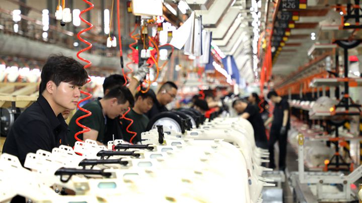Smart Manufacturing Powers the Frontline of Growth
