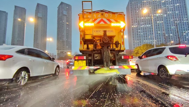 融雪除冰保畅通