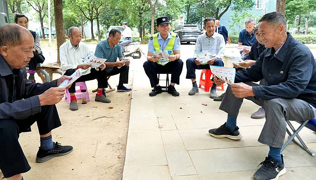 交通安全课
送到“家门口”