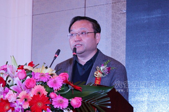 束学龙指出,此次发布活动对我市中药材质量提升,养生产业健康发展和
