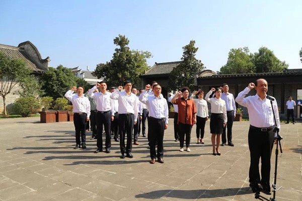 微信图片_20191008172645_副本.jpg
